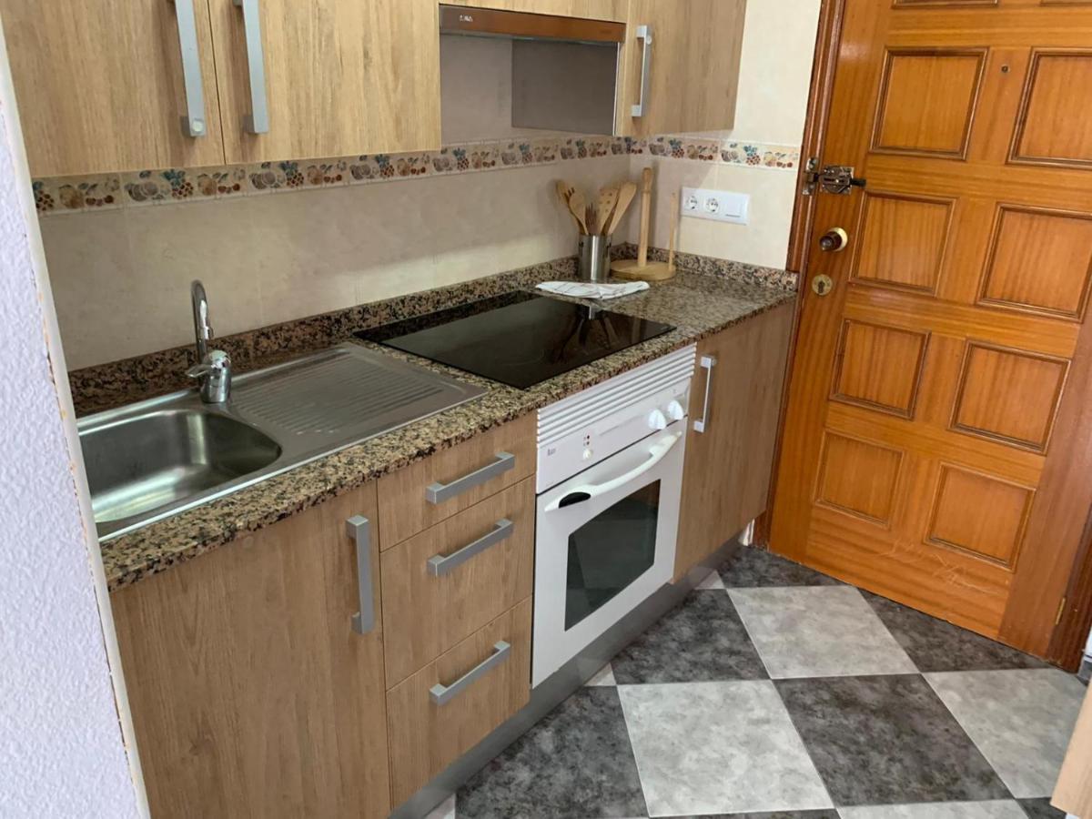 Service Apart Lazaro - Apartamentos Aguamarina 28 Калпе Екстериор снимка